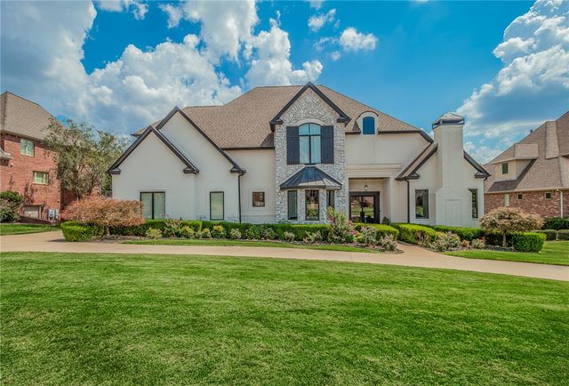 46 W Buckingham Drive, Rogers, AR 72758