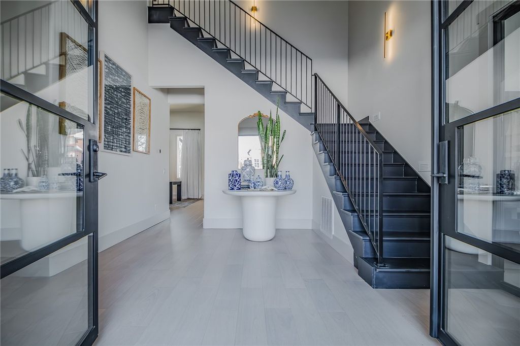 46 W Buckingham Drive, Rogers, AR 72758