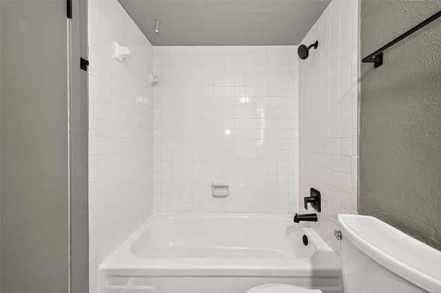 14777 Wunderlich Drive 409, Houston, TX 77069