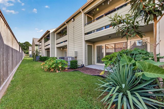 14777 Wunderlich Drive 409, Houston, TX 77069