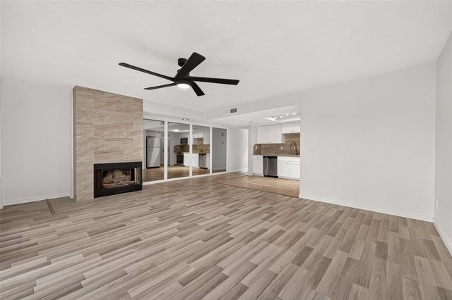 14777 Wunderlich Drive 409, Houston, TX 77069