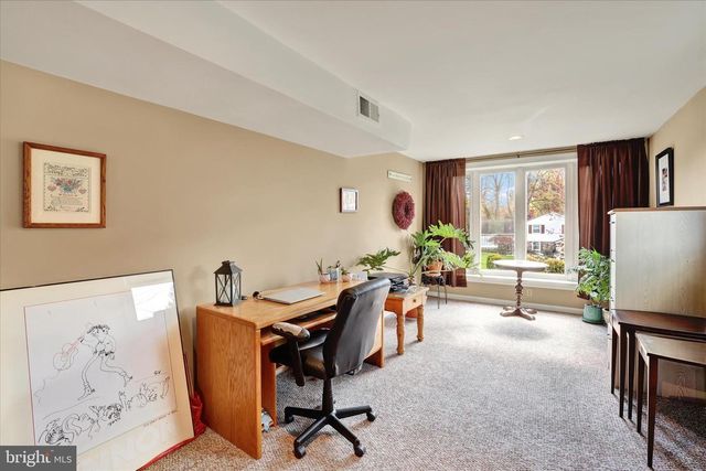 1170 BALLYTORE RD, Huntingdon Valley, PA 19006