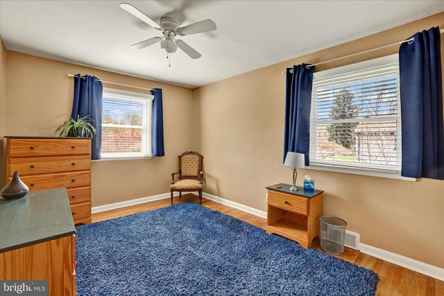 1170 BALLYTORE RD, Huntingdon Valley, PA 19006