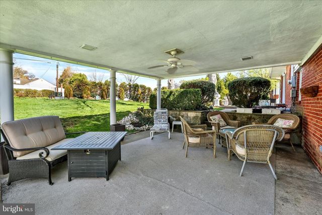 1170 BALLYTORE RD, Huntingdon Valley, PA 19006