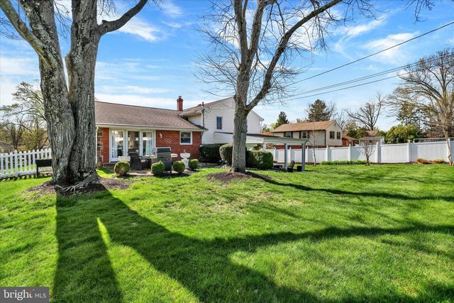 1170 BALLYTORE RD, Huntingdon Valley, PA 19006