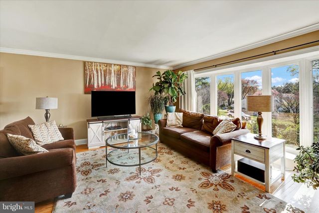 1170 BALLYTORE RD, Huntingdon Valley, PA 19006