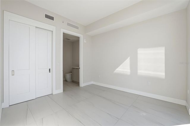 275 1ST AVENUE S 1107, St Petersburg, FL 33701