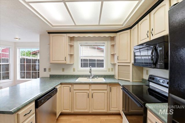 1433 W Elm Pl, Meridian, ID 83642