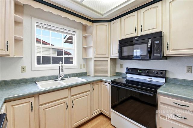 1433 W Elm Pl, Meridian, ID 83642