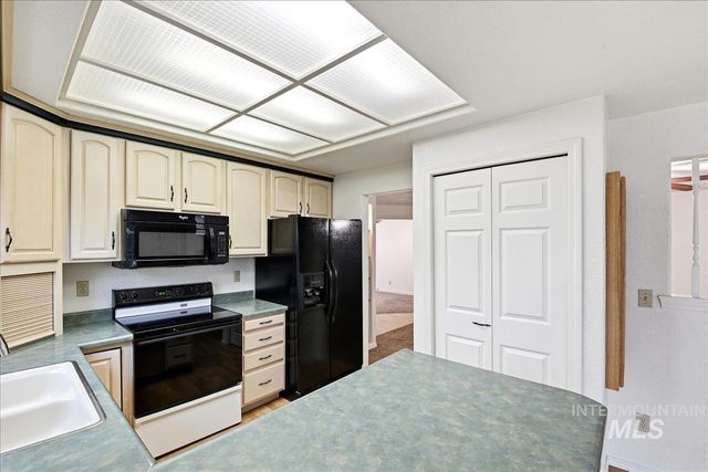 1433 W Elm Pl, Meridian, ID 83642