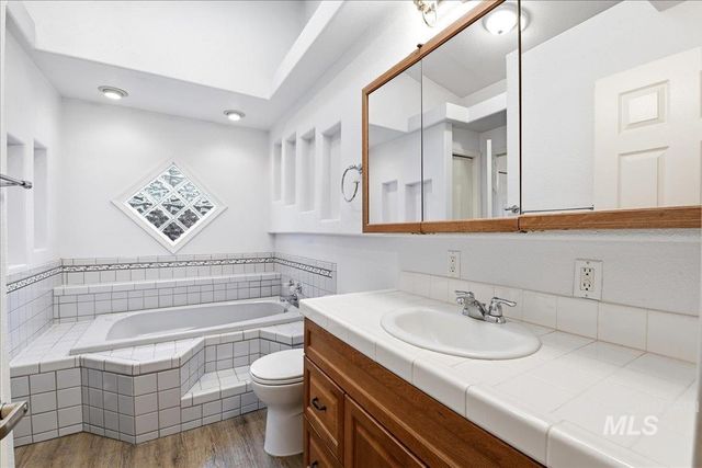 1433 W Elm Pl, Meridian, ID 83642