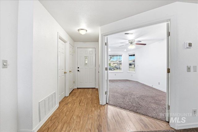 1433 W Elm Pl, Meridian, ID 83642