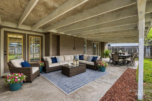 1433 W Elm Pl, Meridian, ID 83642