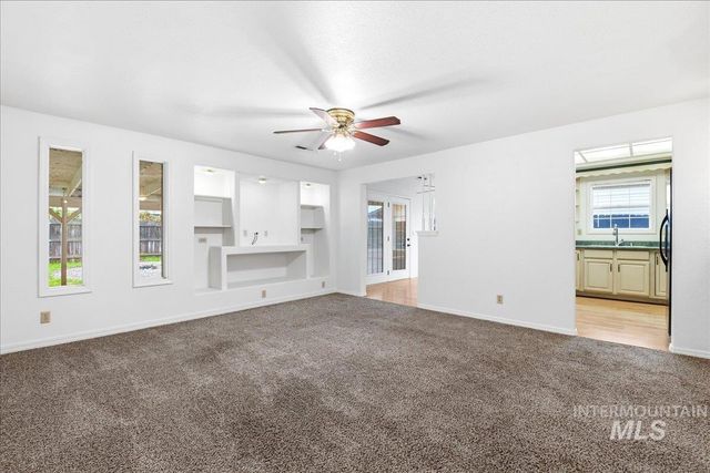 1433 W Elm Pl, Meridian, ID 83642