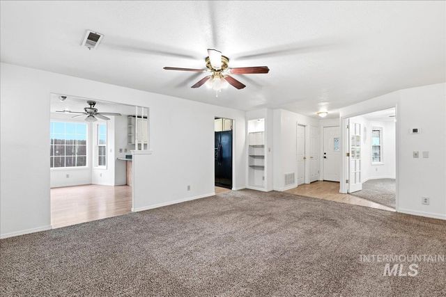 1433 W Elm Pl, Meridian, ID 83642