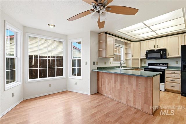 1433 W Elm Pl, Meridian, ID 83642