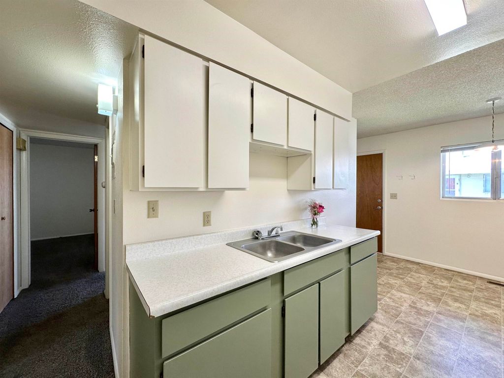 716 E 5th St, Powell, WY 82435 photo 11