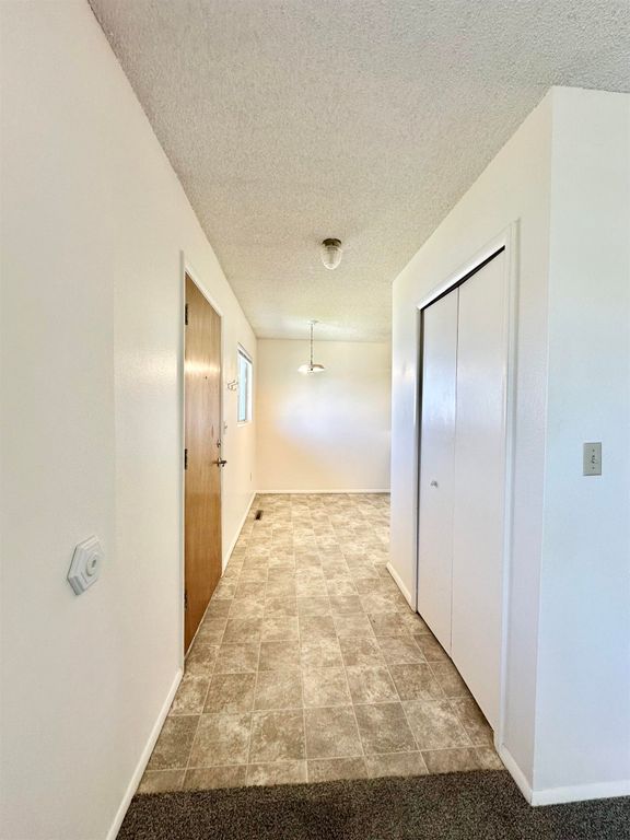 716 E 5th St, Powell, WY 82435 photo 5