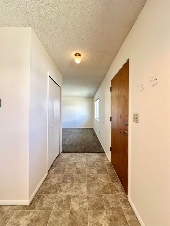 716 E 5th St, Powell, WY 82435 photo 6
