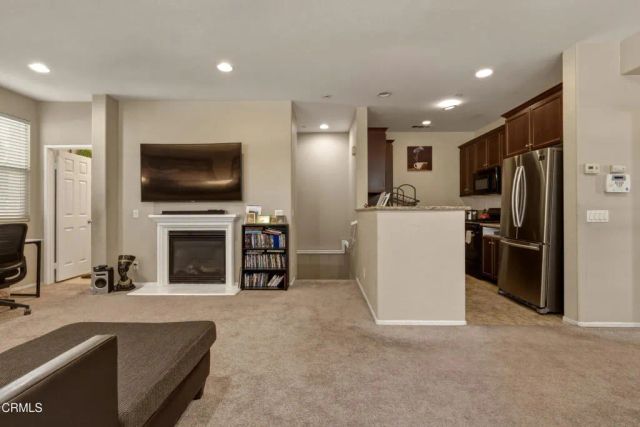 6250 Isidora Lane, Eastvale, CA 91752