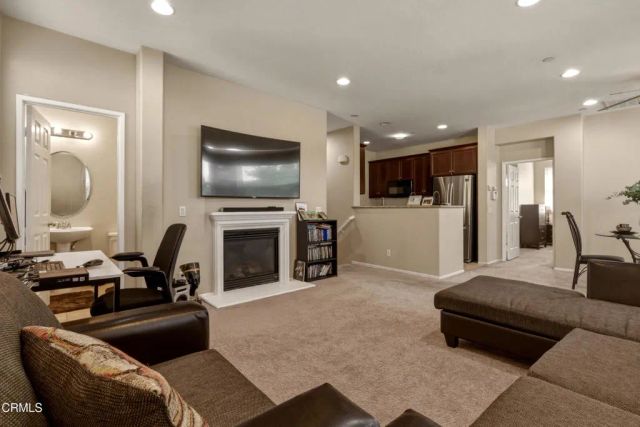 6250 Isidora Lane, Eastvale, CA 91752