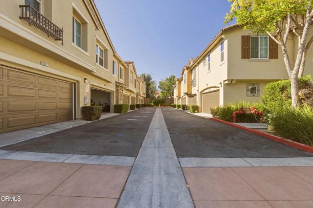 6250 Isidora Lane, Eastvale, CA 91752