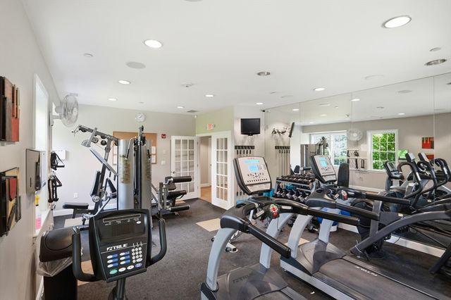 422 John Mahar Hwy 103, Braintree, MA 02184