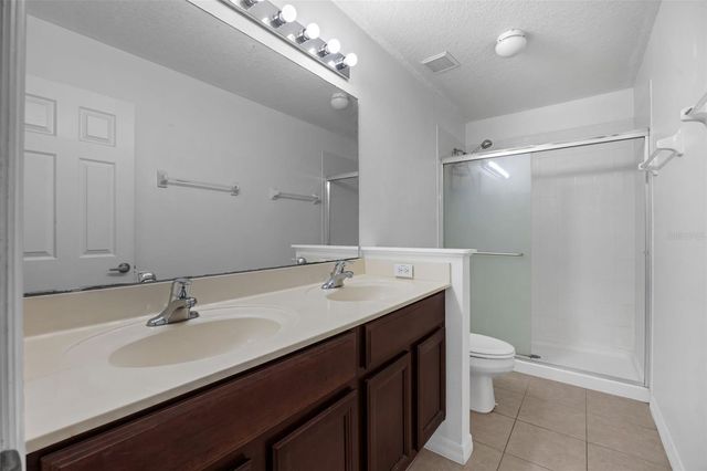 4587 LACEBARK TRAIL, Oviedo, FL 32765