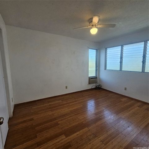 1926 Waimano Home Road, Pearl City, HI 96782