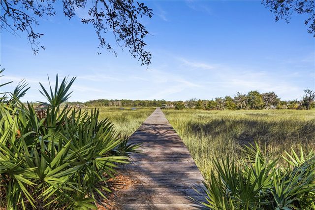 203 Salt Grass Trace, St Marys, GA 31558
