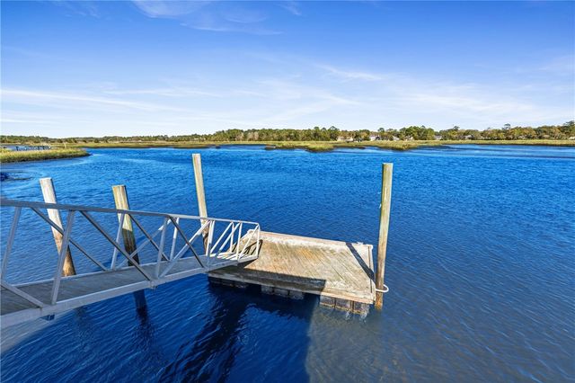203 Salt Grass Trace, St Marys, GA 31558