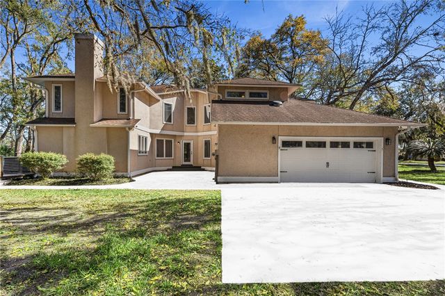 203 Salt Grass Trace, St Marys, GA 31558