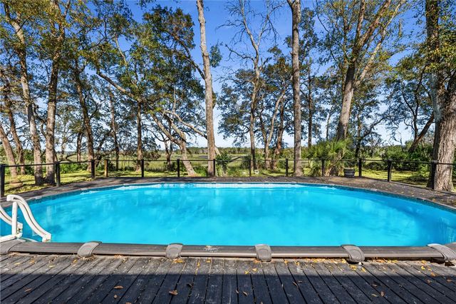203 Salt Grass Trace, St Marys, GA 31558