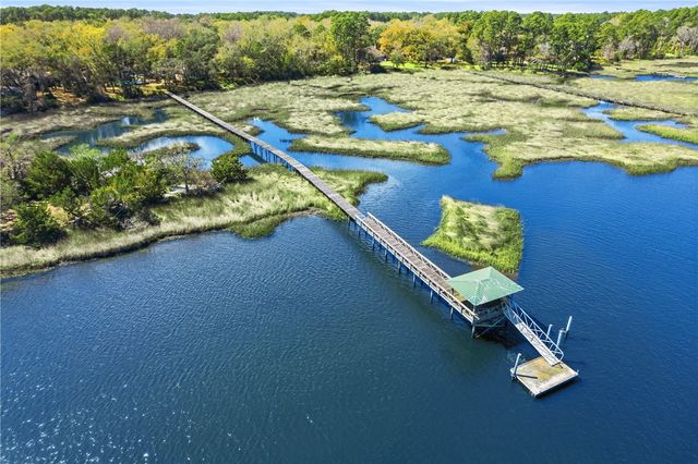 203 Salt Grass Trace, St Marys, GA 31558