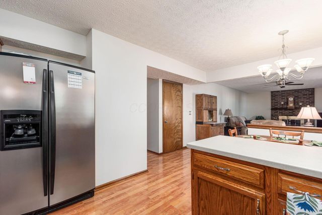 2161 Ransom Oaks Drive, Columbus, OH 43228