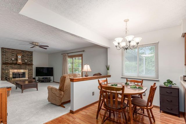 2161 Ransom Oaks Drive, Columbus, OH 43228