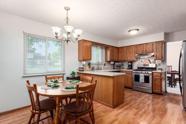 2161 Ransom Oaks Drive, Columbus, OH 43228
