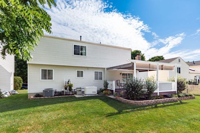 2161 Ransom Oaks Drive, Columbus, OH 43228