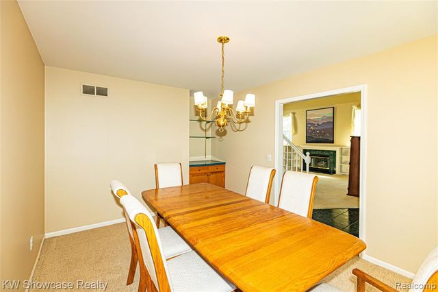 5373 Forest Ridge Drive, Clarkston, MI 48346