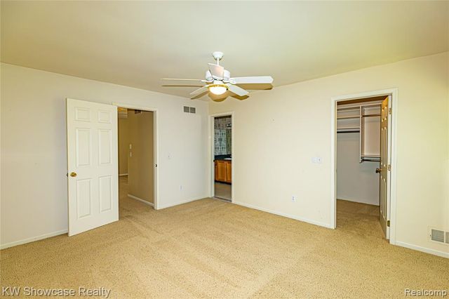 5373 Forest Ridge Drive, Clarkston, MI 48346
