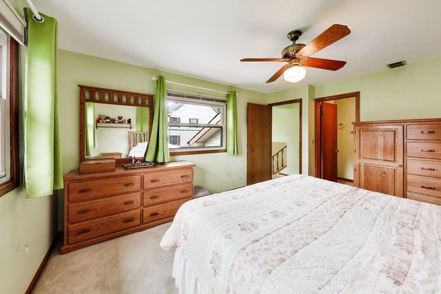 336 W Fremont Avenue, Elmhurst, IL 60126