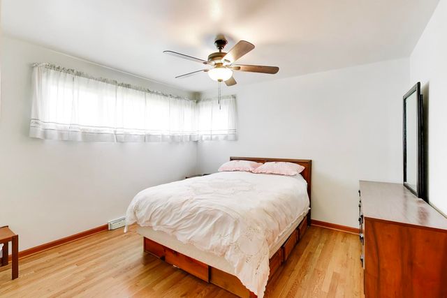 336 W Fremont Avenue, Elmhurst, IL 60126