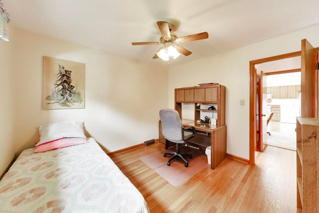 336 W Fremont Avenue, Elmhurst, IL 60126
