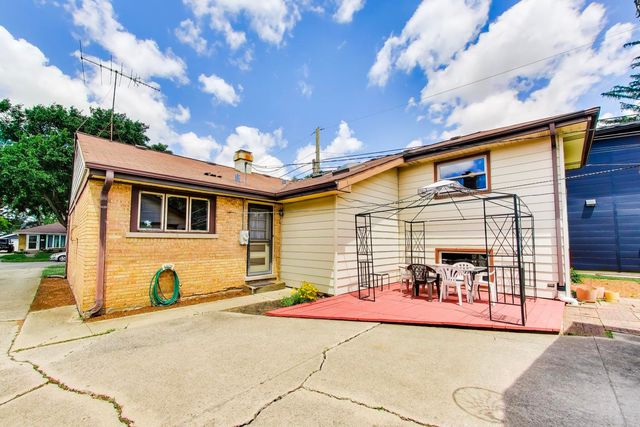 336 W Fremont Avenue, Elmhurst, IL 60126