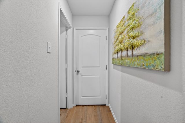 7729 Gatevine Avenue, Joshua, TX 76058