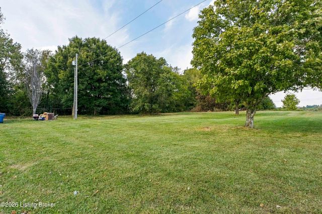 1425 Dawkins Rd, La Grange, KY 40031