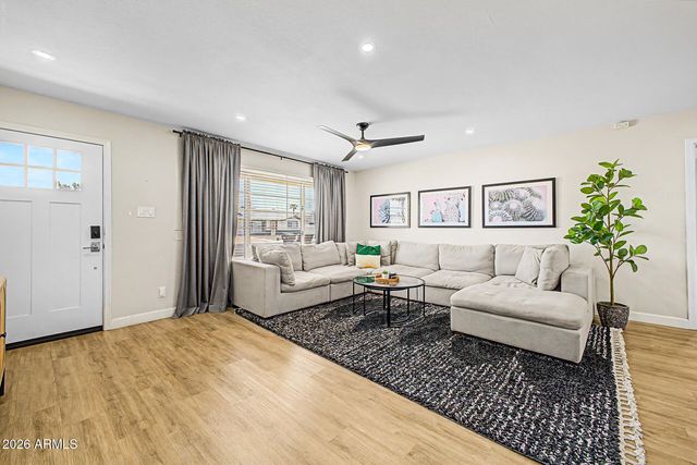 8401 E VIRGINIA Avenue, Scottsdale, AZ 85257