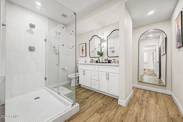 8401 E VIRGINIA Avenue, Scottsdale, AZ 85257