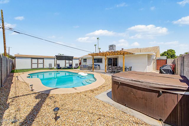 8401 E VIRGINIA Avenue, Scottsdale, AZ 85257