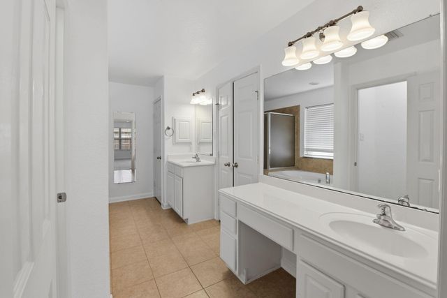 2008 Sandy Bank Lane, Pearland, TX 77581